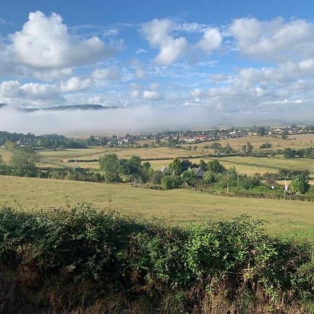 Hilltop Cottage Thropton ภายนอก รูปภาพ